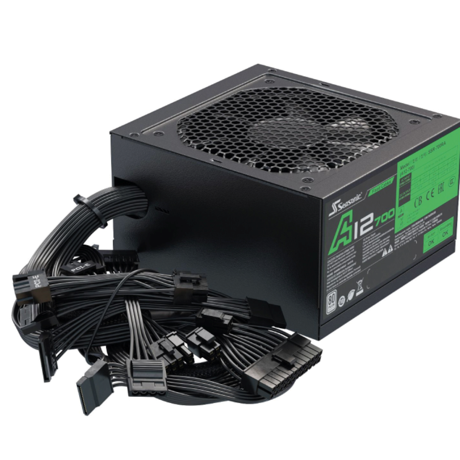 Fuente 700W EVGA